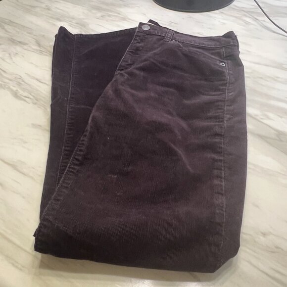 Gap 1969 Baby Boot Dark Brown Corduroys in Size 28R - Picture 14 of 16